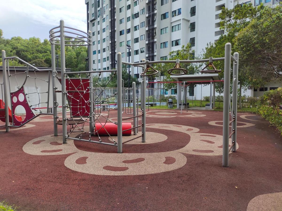 De Cozy Corner Suria Rafflesia Setia Alam Appartement Shah Alam Buitenkant foto
