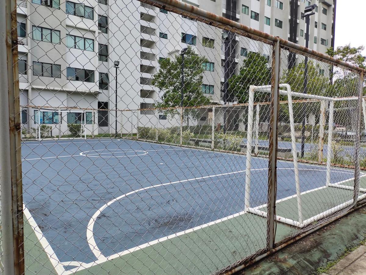 De Cozy Corner Suria Rafflesia Setia Alam Appartement Shah Alam Buitenkant foto